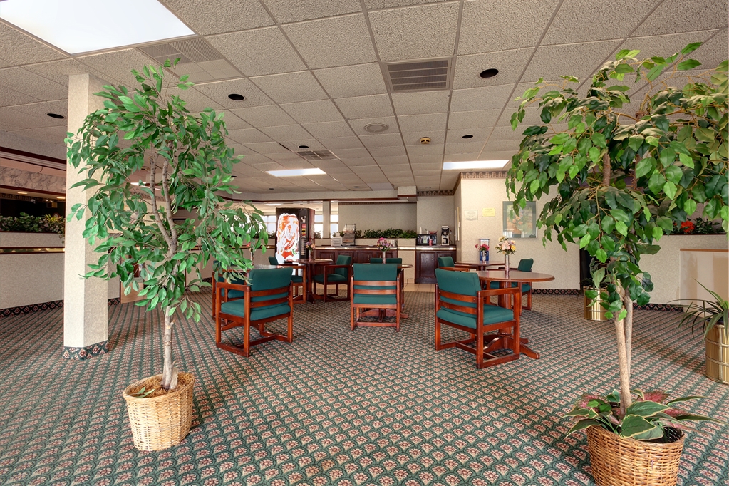Americas Best Value Inn Marshall - photo 16