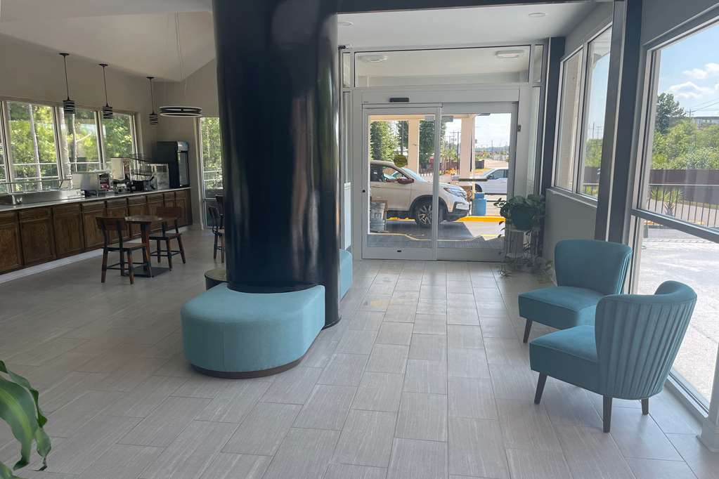 Wingate by Wyndham Columbia Fort Jackson - photo 5