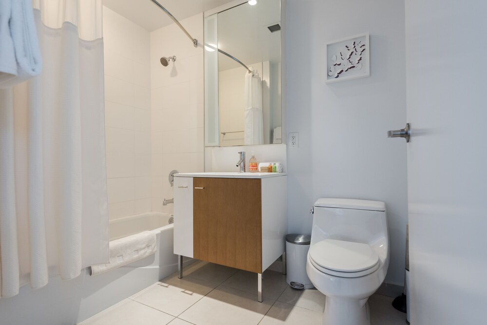 Dharma Home Suites JC at Paulus Hook - photo 32
