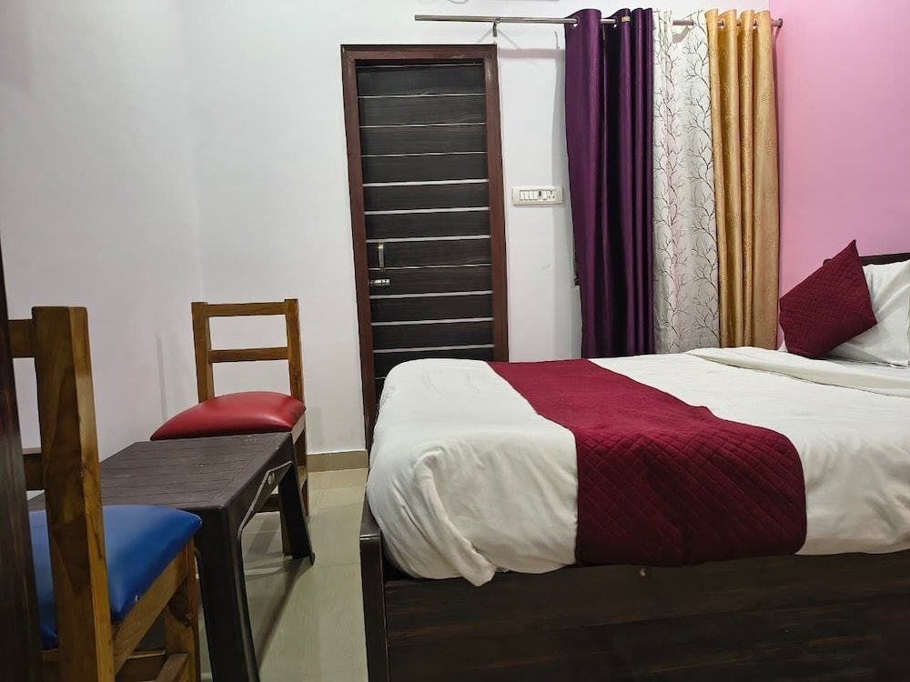 Hotel Trimurti Inn - last minute hotel in Lucknow