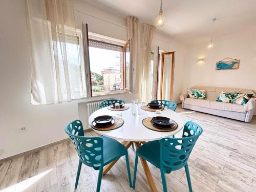 La Conchiglia ristrutturato a due passi dal mare by Alfareal — 4-Star Luxury Hotel in Follonica, Italy