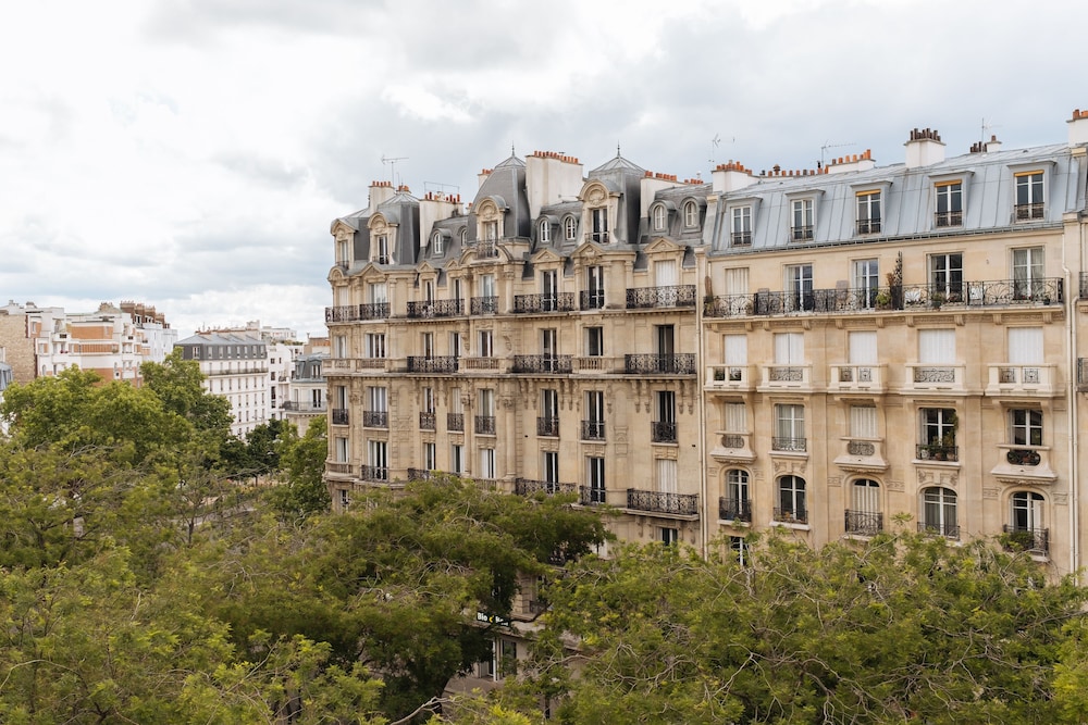 Hôtel du Printemps - carbon neutral hotel in Paris