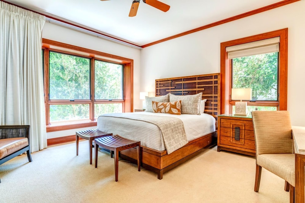 KBM Resorts FREE CAR Palapala at Montage Kapalua Bay 3 Bedroom at Breathtaking Oceanfront Resort with Daily Housekeeping Spa - photo 3