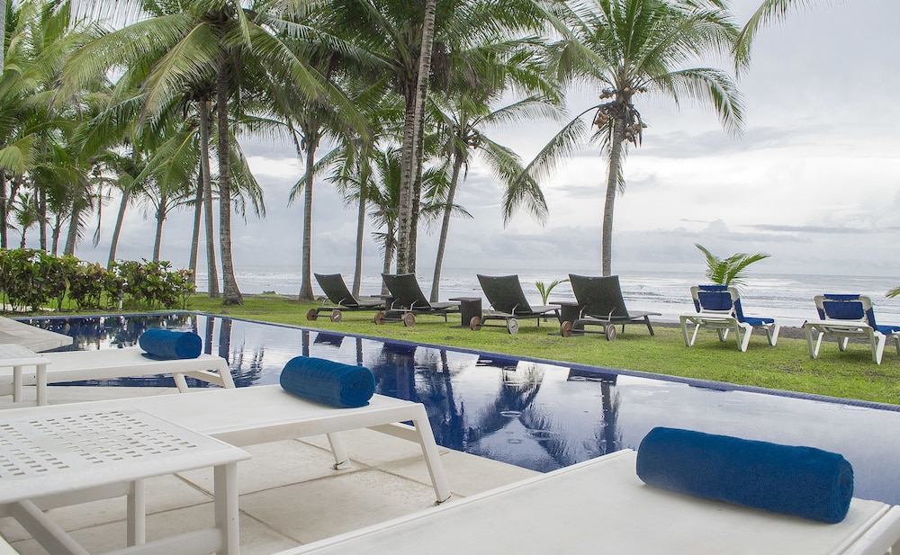 Casa Del Mar — 5-Star Luxury Hotel in Jaco, Costa Rica