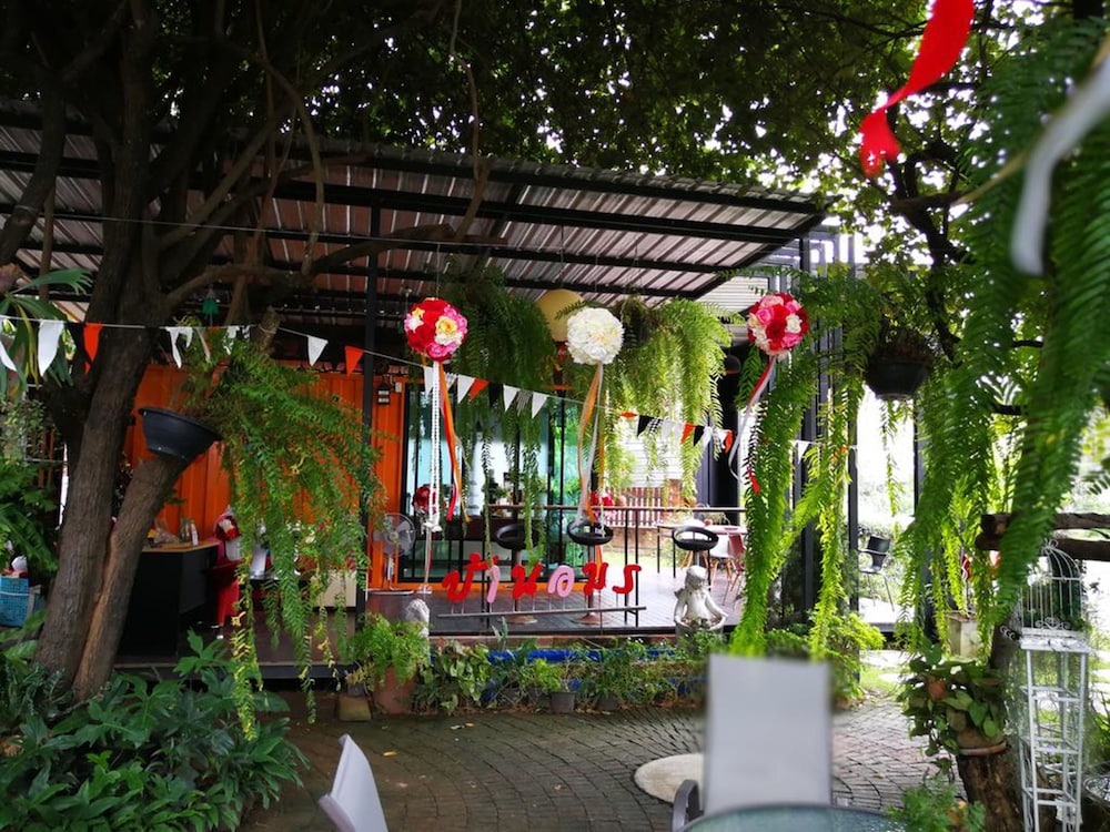 Baan Amorn Resort — hotel in Si Prachan