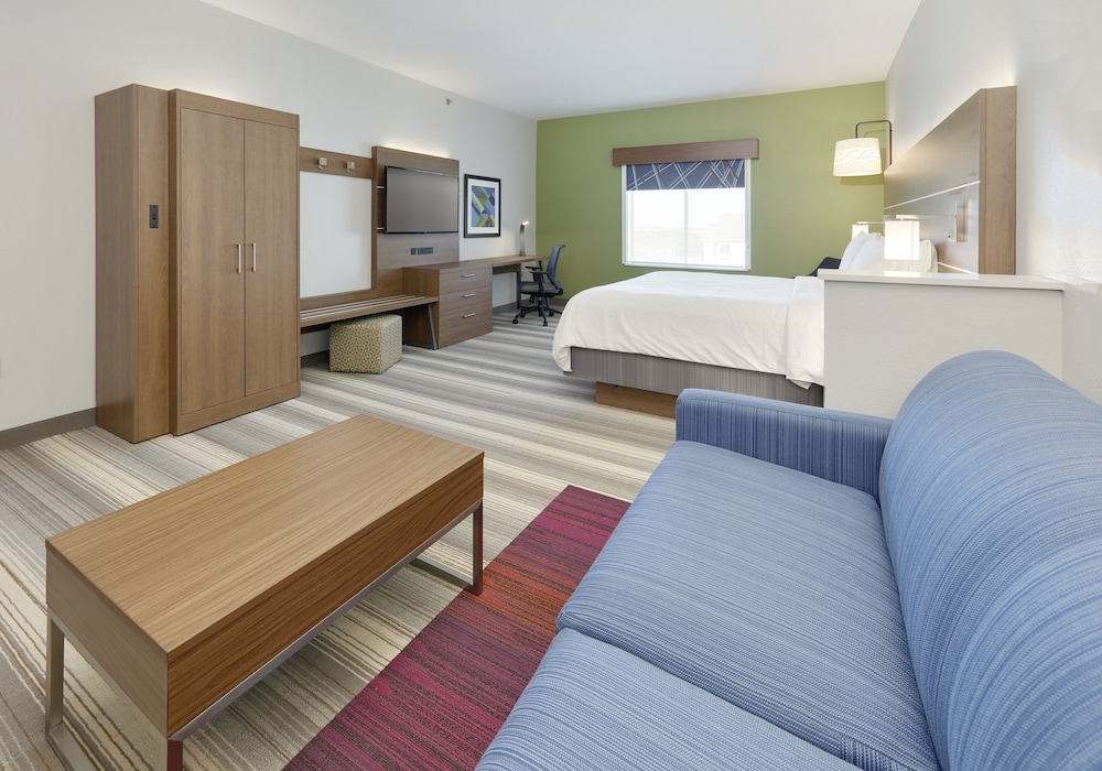 Holiday Inn Express & Suites Denton North by IHG in Denton, United States