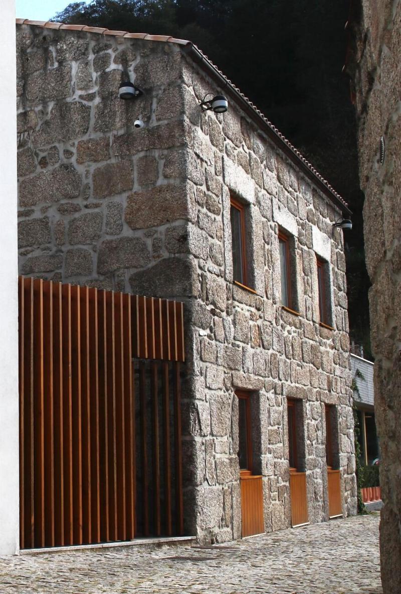 Casas Da Lapa Nature & Spa Hotel in Seia, Portugal