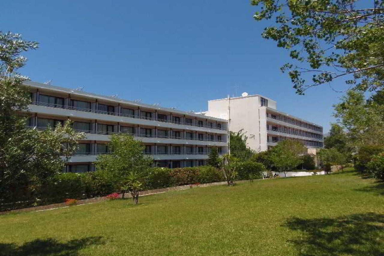 Mediterranee - carbon neutral hotel in Kefalonia