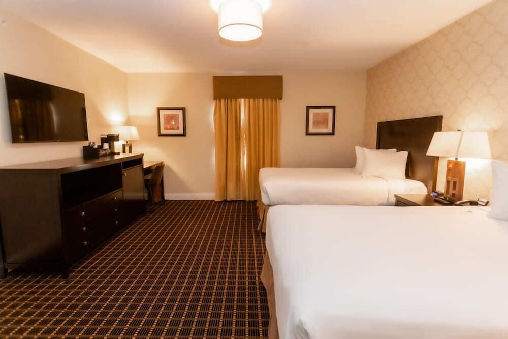 American Hotel - photo 11