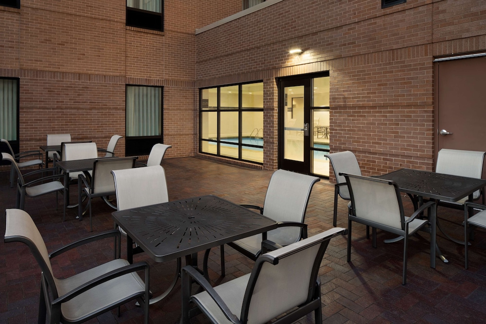 Hampton Inn & Suites Edgewood Aberdeen South - photo 23