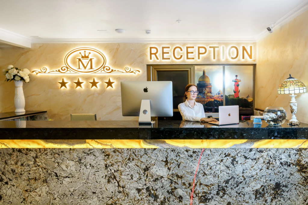 Men'K Kings Hotel — 4-Star Luxury Hotel in Saint Petersburg, Russia