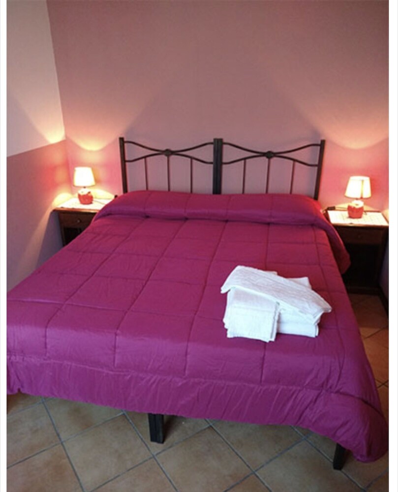 Vineyard Dependance With Shared Pool in Casal Velino, Italy