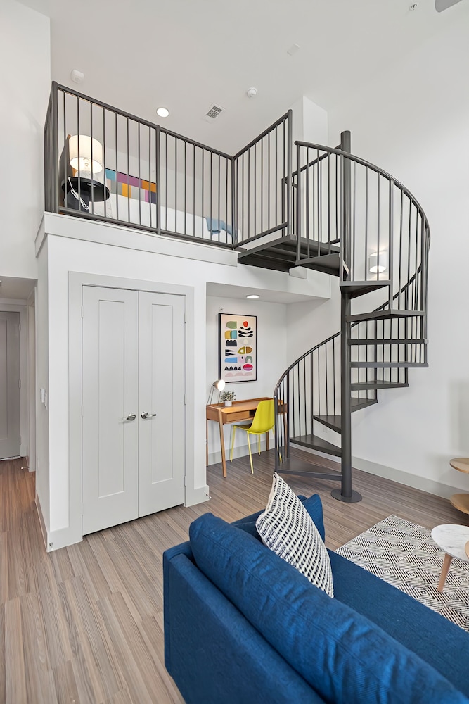 Placemakr Downtown Austin - photo 129