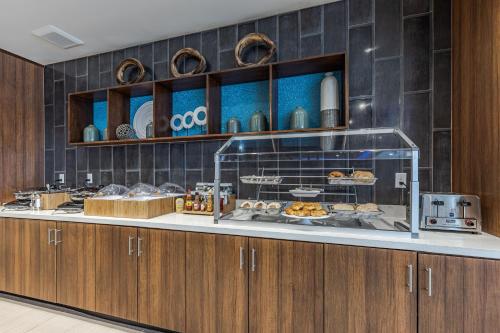 SpringHill Suites by Marriott Fort Wayne Southwest - photo 14