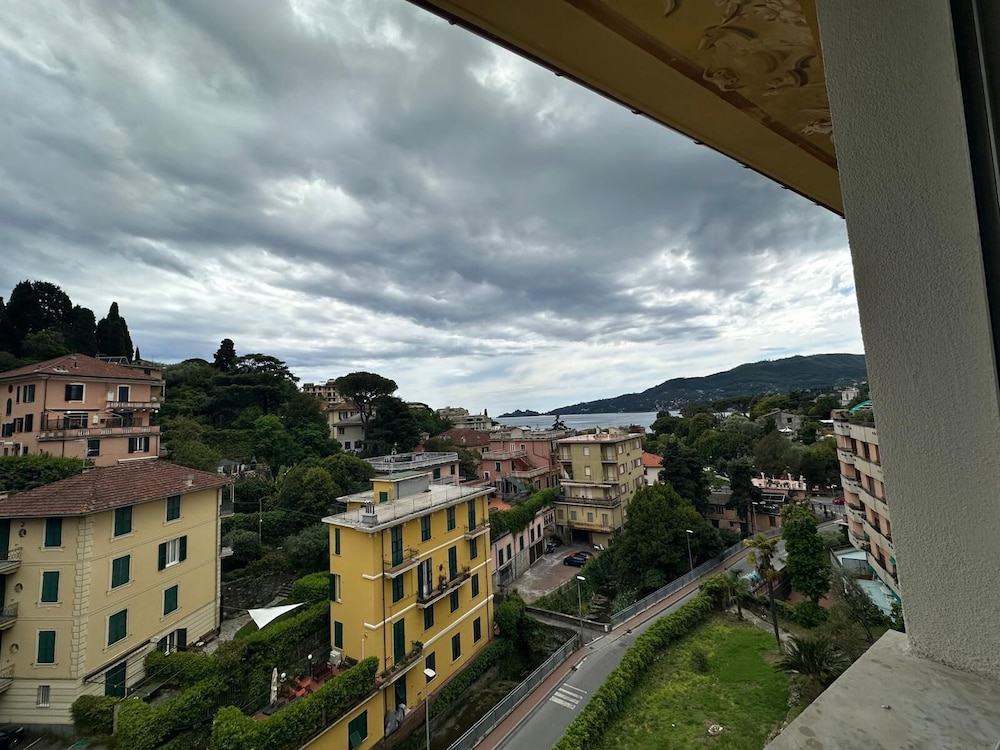 Hotiday Room Collection Rapallo — Rapallo — photo 2