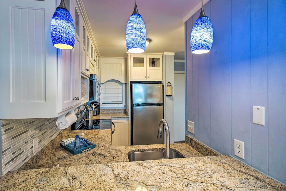 Resort Amenities and Beach Access Hilton Head Condo - photo 12