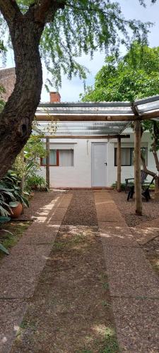 Los Picaflores in Colon, Argentina