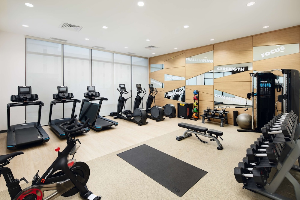 Embassy Suites by Hilton Atlanta Airport North - photo 22