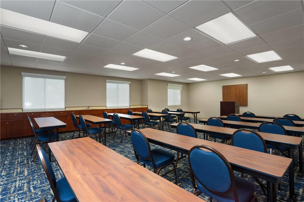 Hawthorn Extended Stay by Wyndham Naples - photo 42