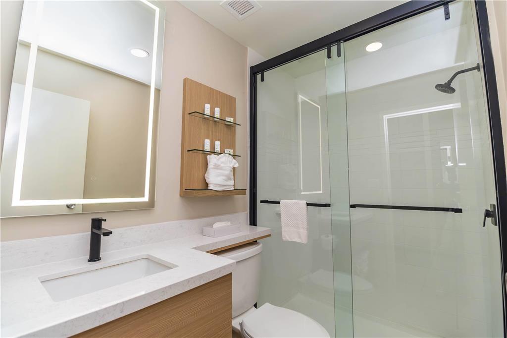 Ramada by Wyndham Davenport Orlando South - photo 21
