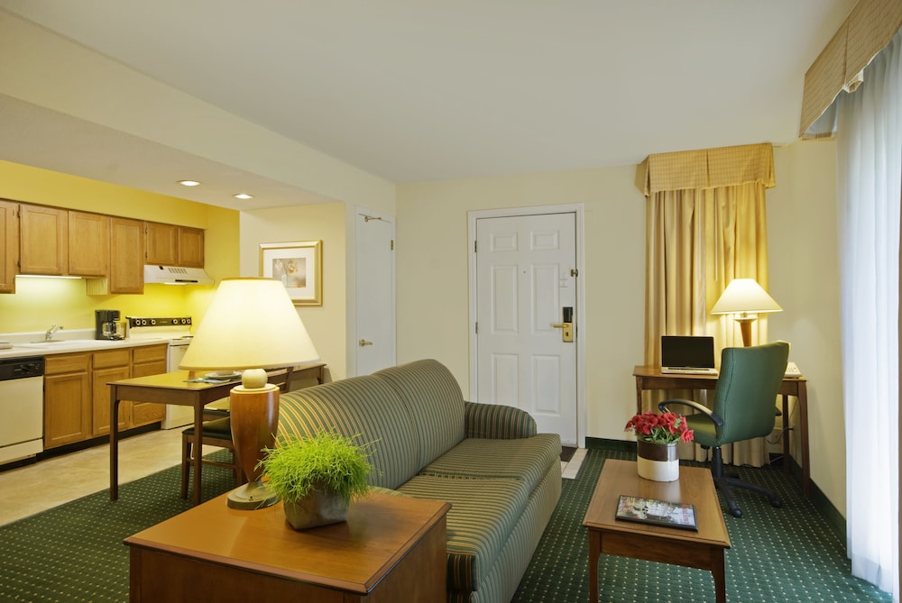 Residences at Daniel Webster - photo 24