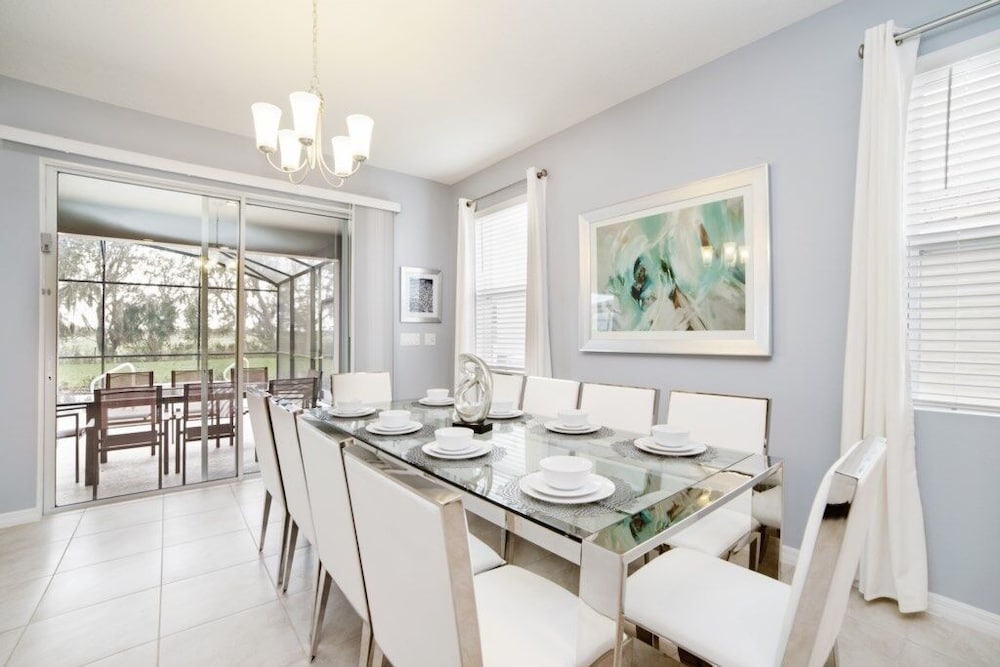 Amazing 5 Bedroom Solterra New Resort Home 5 Villa by RedAwning Davenport - photo 15