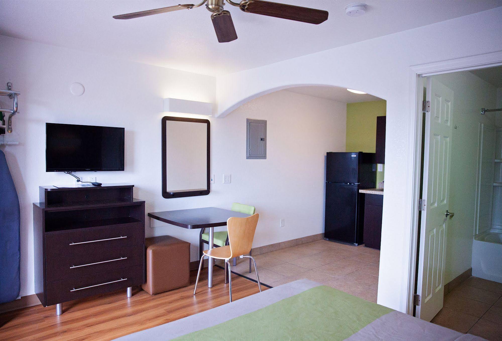 Studio 6 Mesa - photo 11