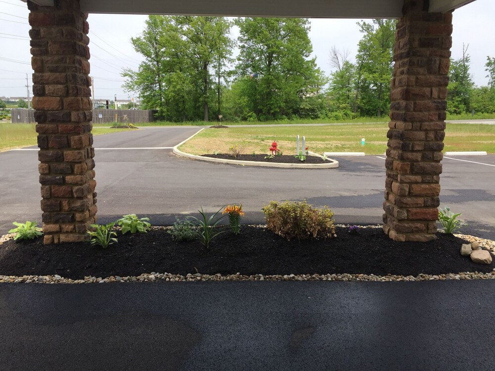 HolmeSuites Columbus Airport DLA - photo 32