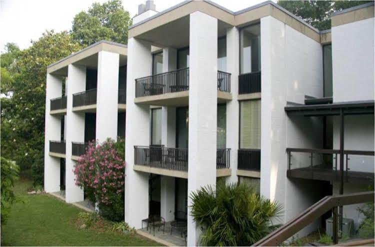 Providence Hall Guesthouses - photo 4