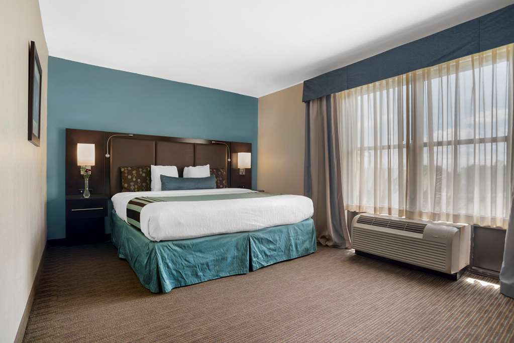 Best Western Plus Tallahassee North Hotel - photo 17