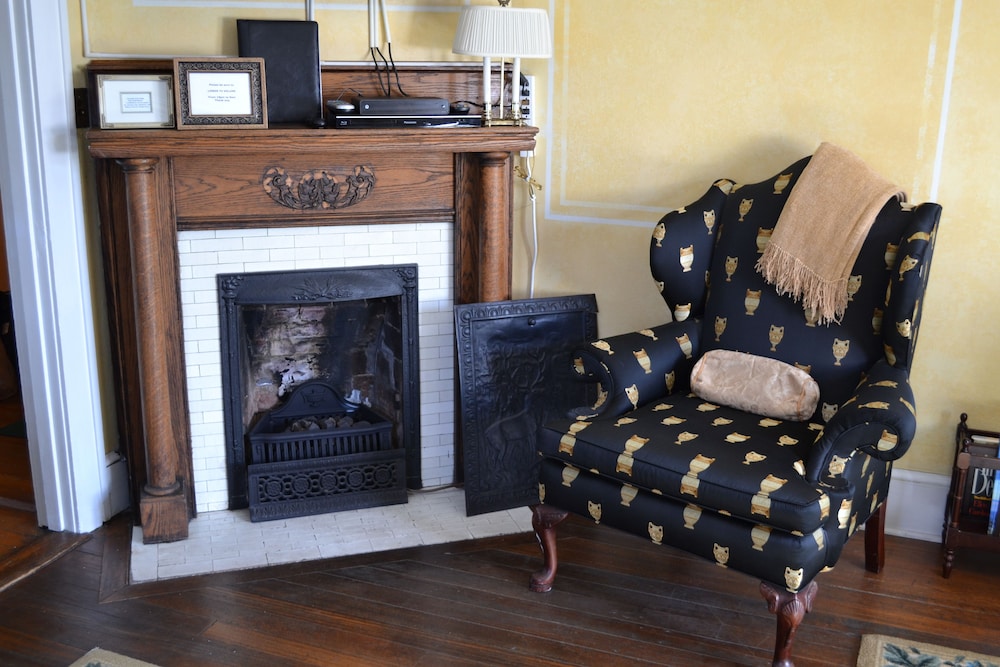 Abbington Green Bed & Breakfast Inn - photo 9