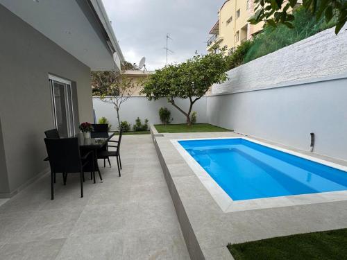 Caza pool Glyfada — Athens — photo 5