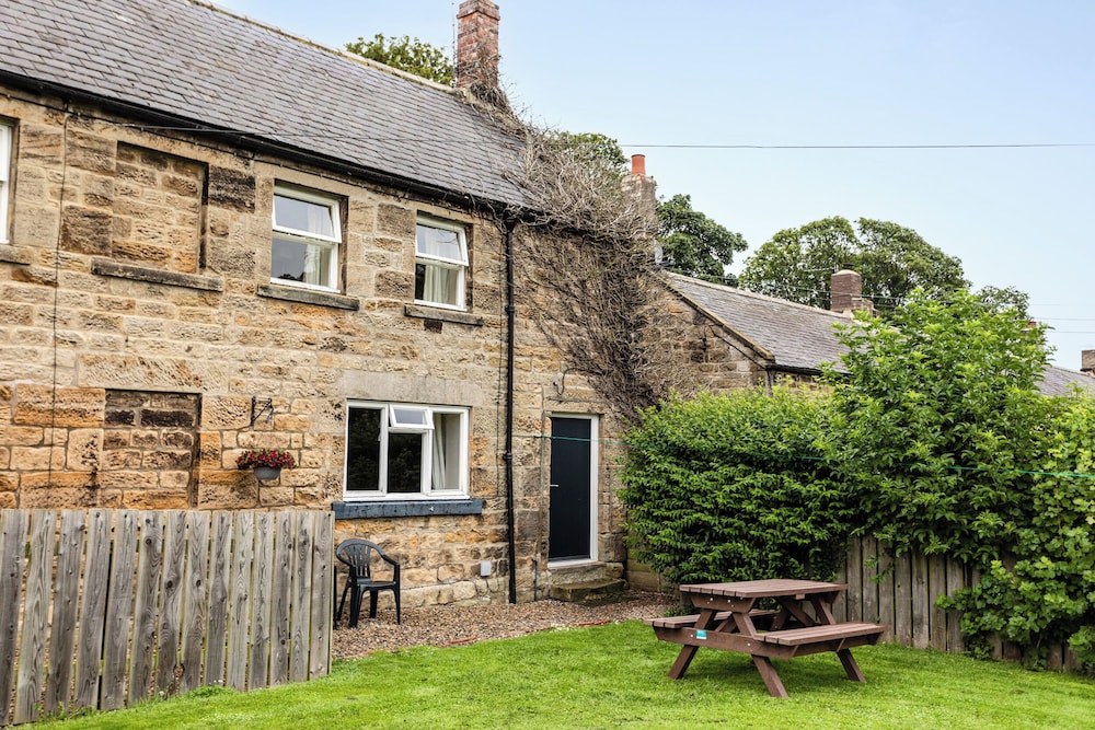 Bilton Farm Cottage No2 — 4-Star Luxury Hotel in Alnmouth, United Kingdom