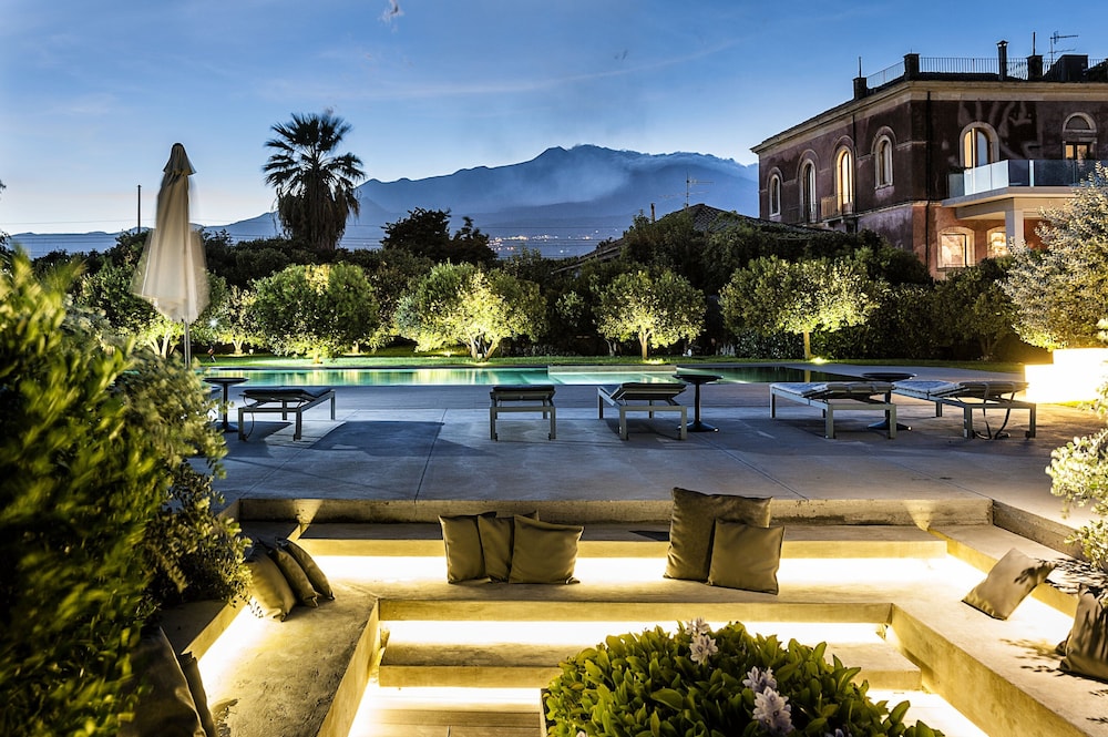 Zash Country Boutique Hotel in Riposto, Italy