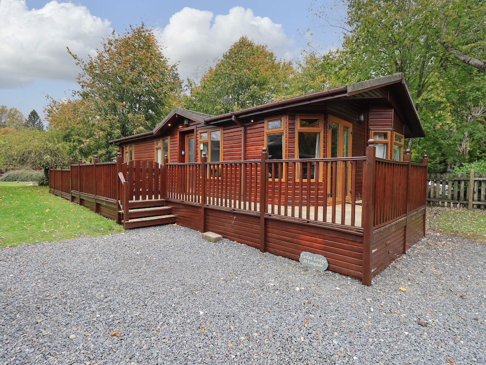 Cedar Lodge — 4-Star Luxury Hotel in Windermere, United Kingdom
