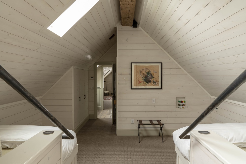 Eleven Scarp Ridge Lodge - photo 36