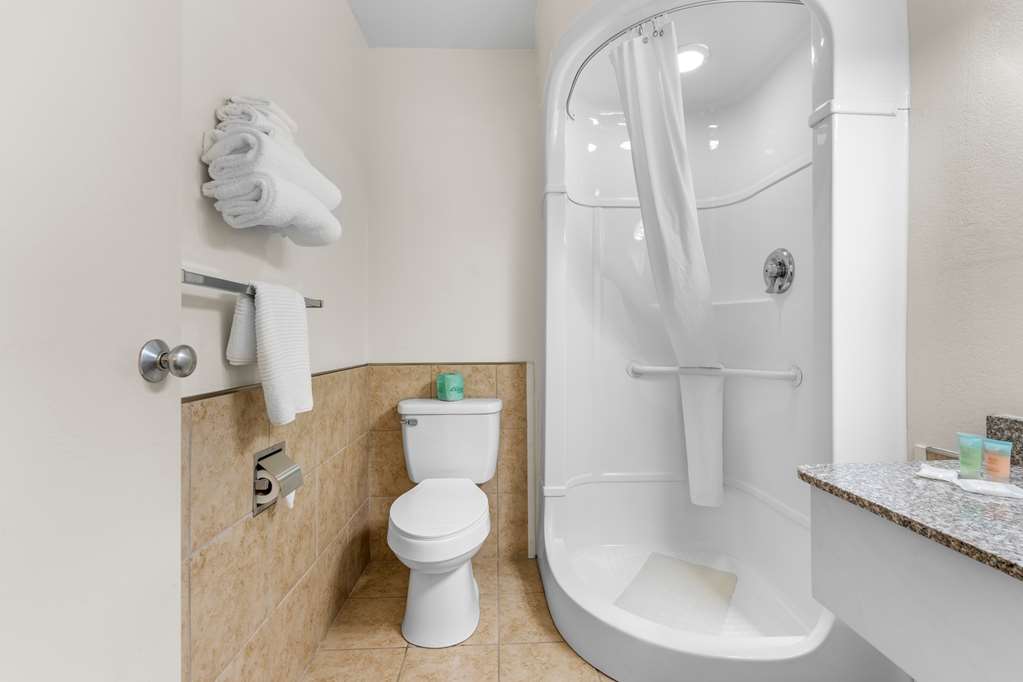 Americas Best Value Inn Lake City - photo 23
