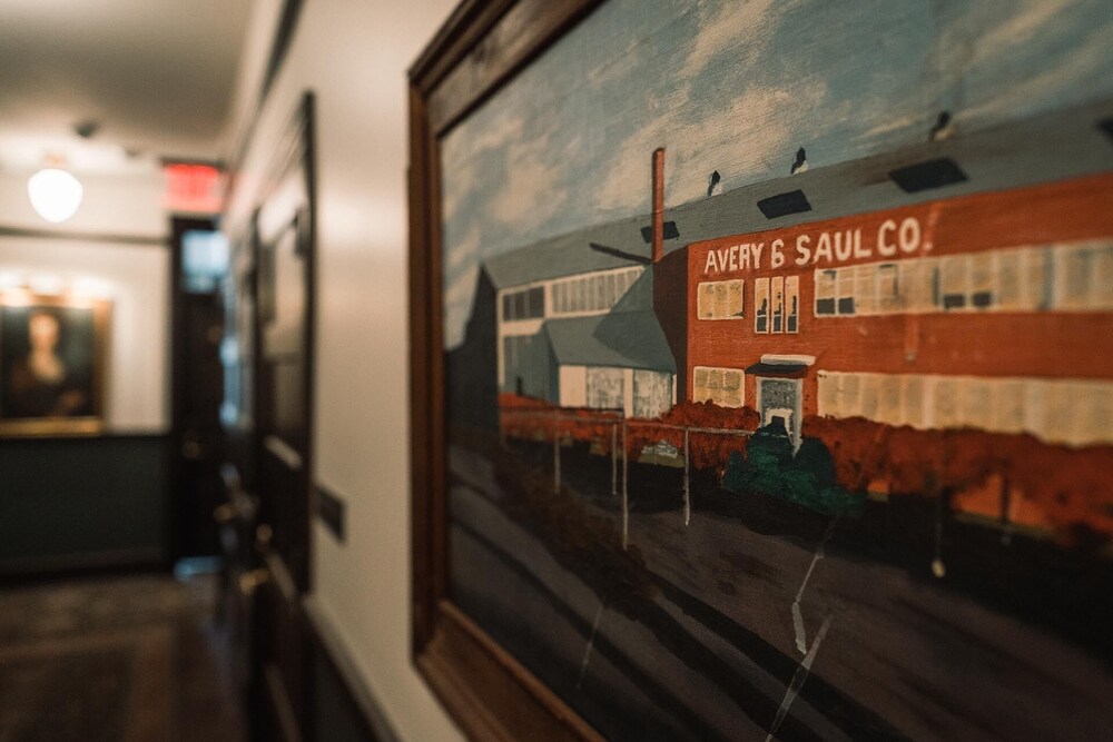 The Avery Hotel - photo 22