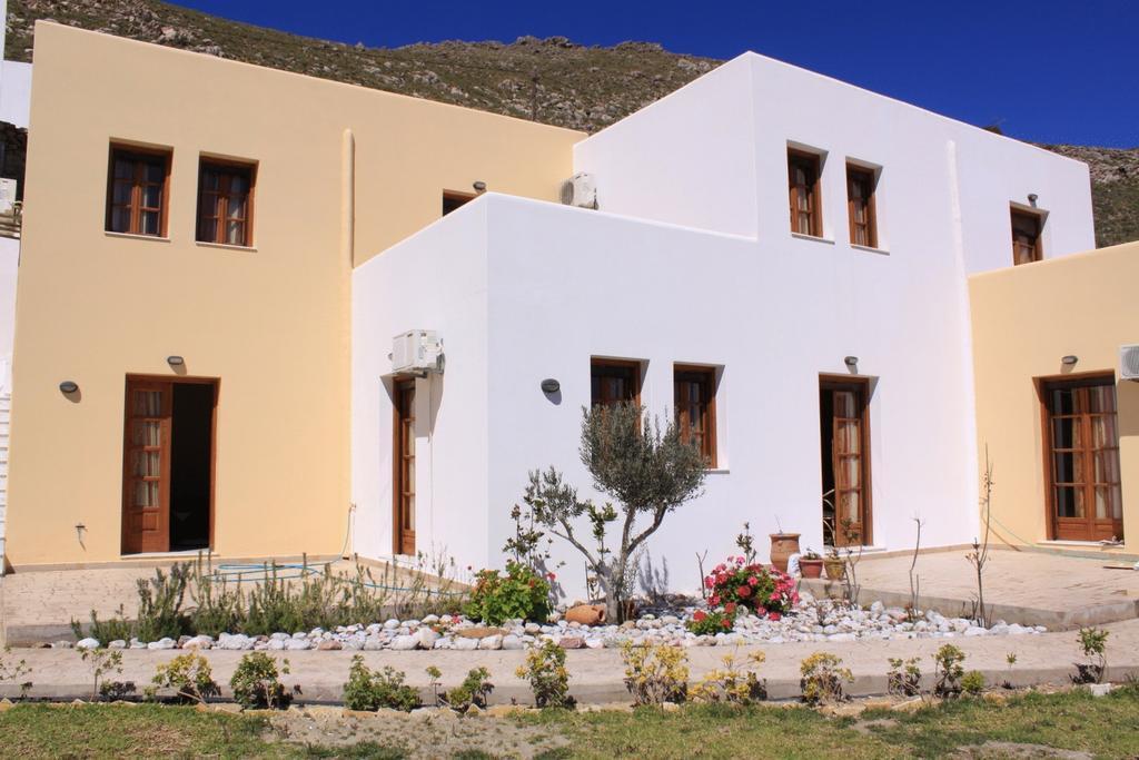 Sea View Hotel — hotel in Livadeia