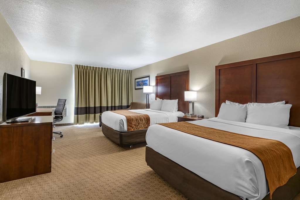 Comfort Inn & Suites Lincoln City - photo 30