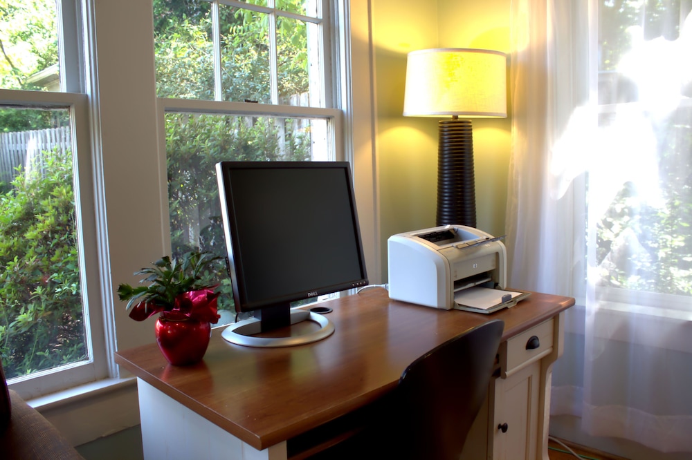The University Inn at Emory - photo 22