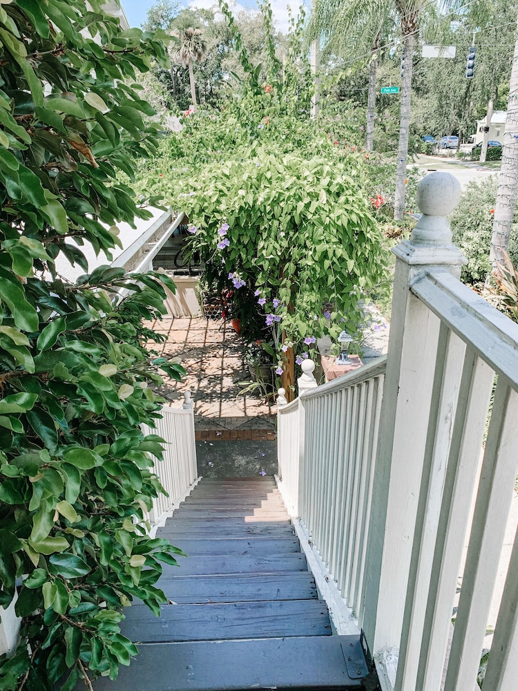 Park Place Inn and Cottages - photo 17