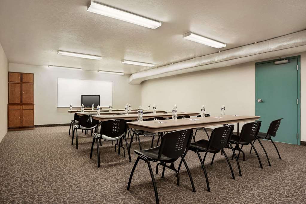 Travelodge by Wyndham Green River WY - photo 14