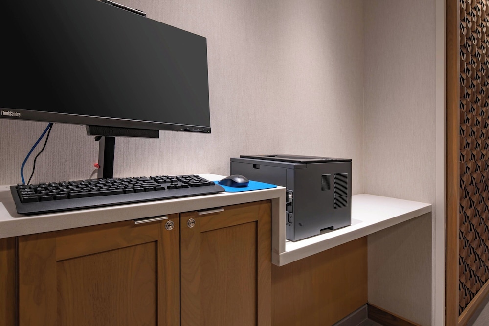 Fairfield Inn & Suites by Marriott Klamath Falls - photo 31