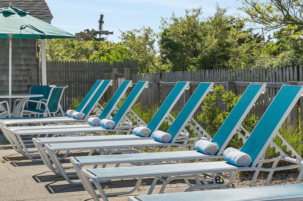 Driftwood Resort - photo 294