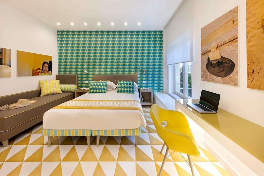 Casa Dominova de Luxe — 4-Star Luxury Hotel in Sorrento, Italy
