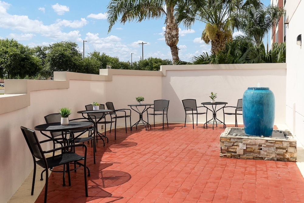 SpringHill Suites by Marriott McAllen Convention Center - photo 52
