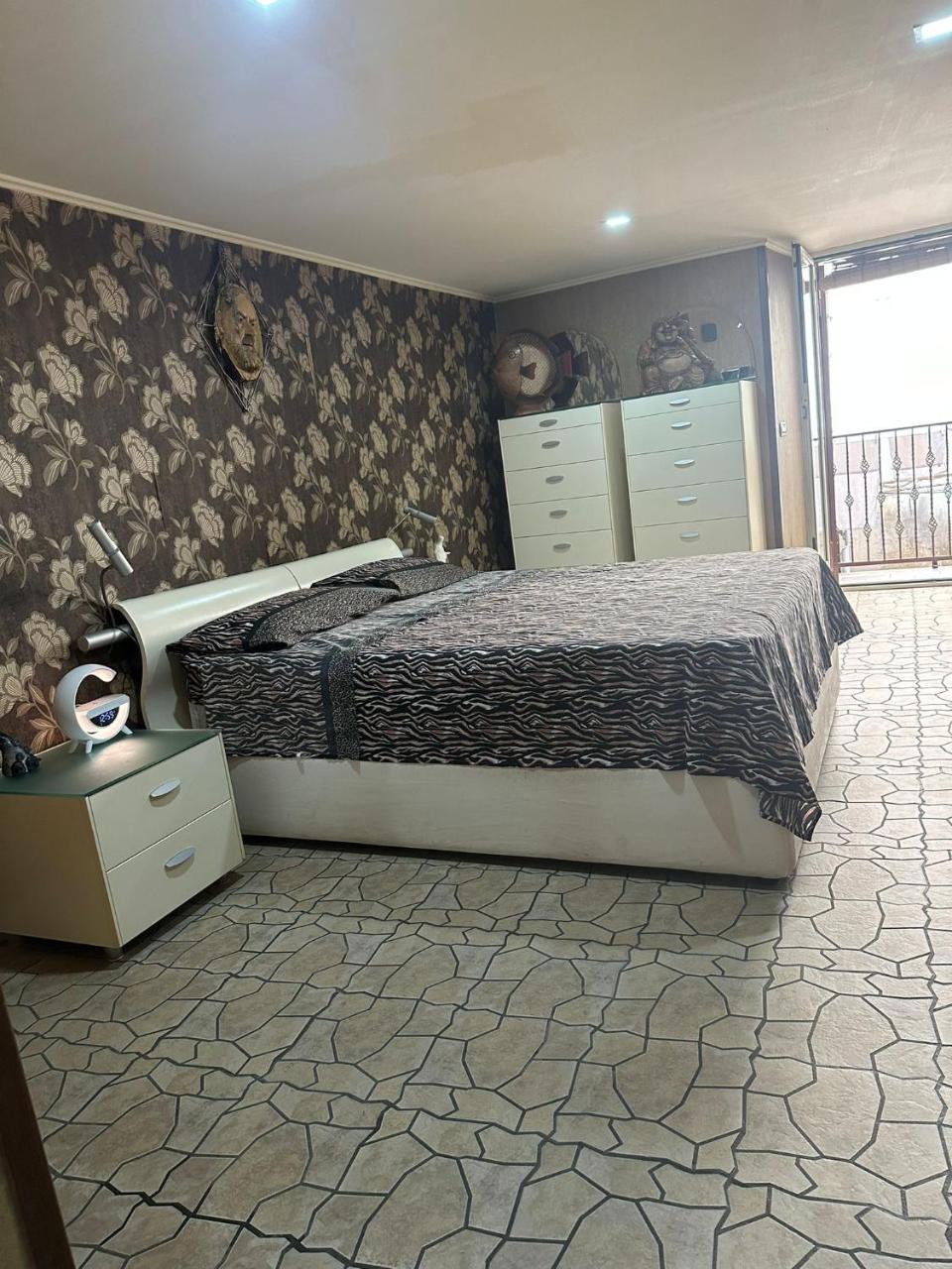 Casa Vacanza Spaccanapoli — 4-Star Luxury Hotel in Naples, Italy
