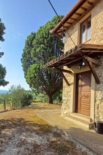 Colle Costanza — 4-Star Luxury Hotel in Todi, Italy