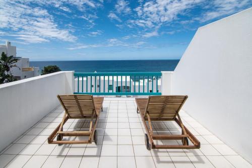 Santorini Perissa 66 — 4-Star Luxury Hotel in Ballito, South Africa